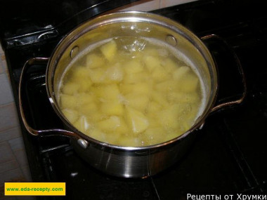 Зразы картофельные с капустой белокочанной